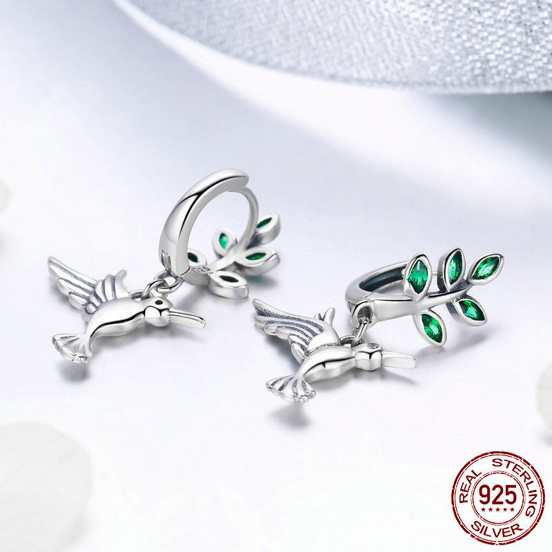 S9265 Sterling Silver Hummingbird Greeting Hypoallergenic Earrings