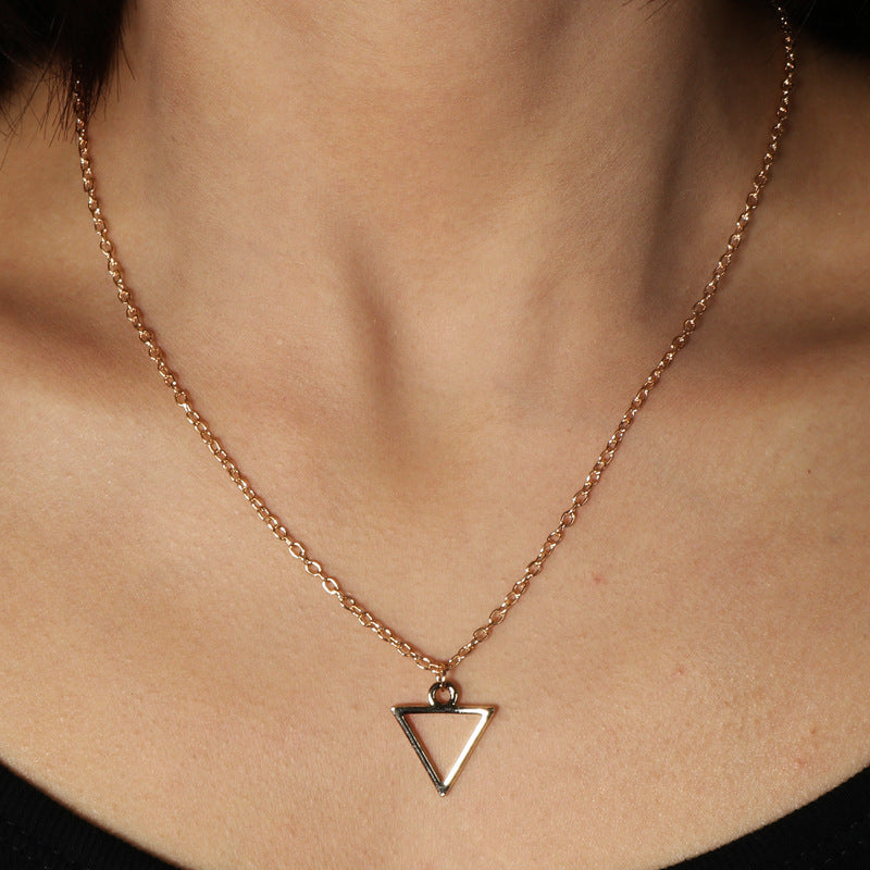 Women's necklace geometric triangle pendant necklace